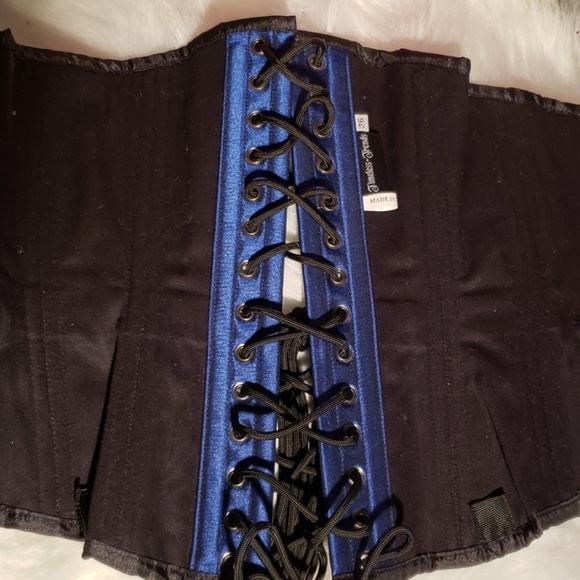 BEAUTIFUL BLUE TIMELESS TRENDS CORSET - Picture 4 of 5